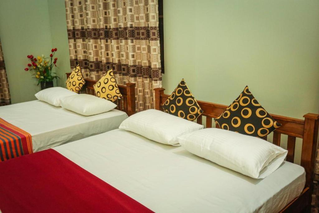Nirosha Guest House Galle Esterno foto