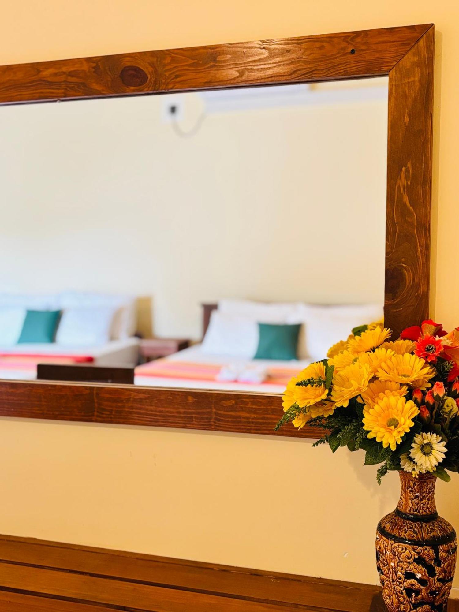 Nirosha Guest House Galle Esterno foto