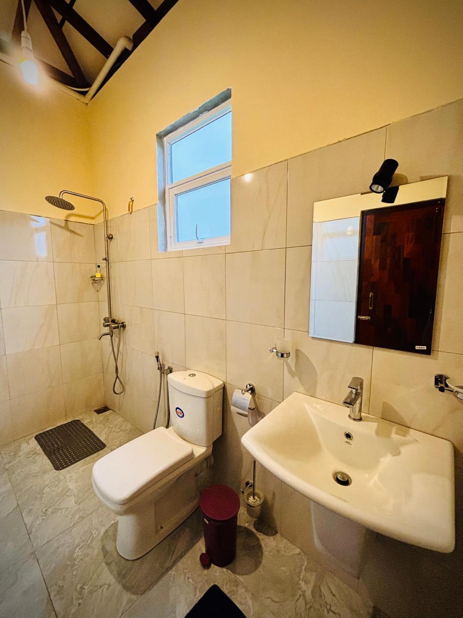 Nirosha Guest House Galle Esterno foto